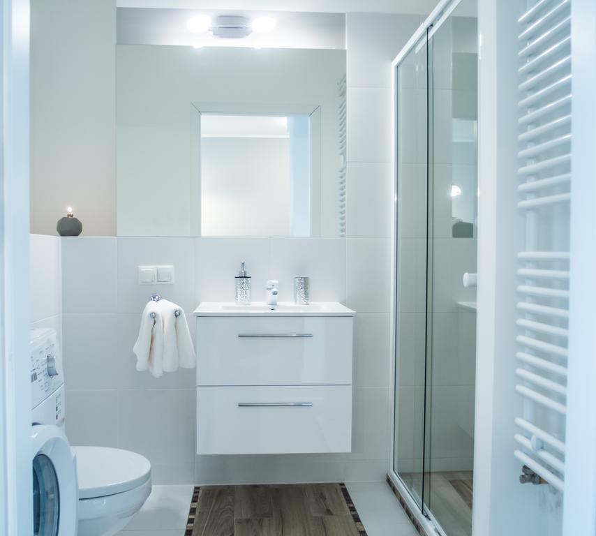 Bedroom Apartments Krzywoustego 14 ชเตชชิน ภายนอก รูปภาพ
