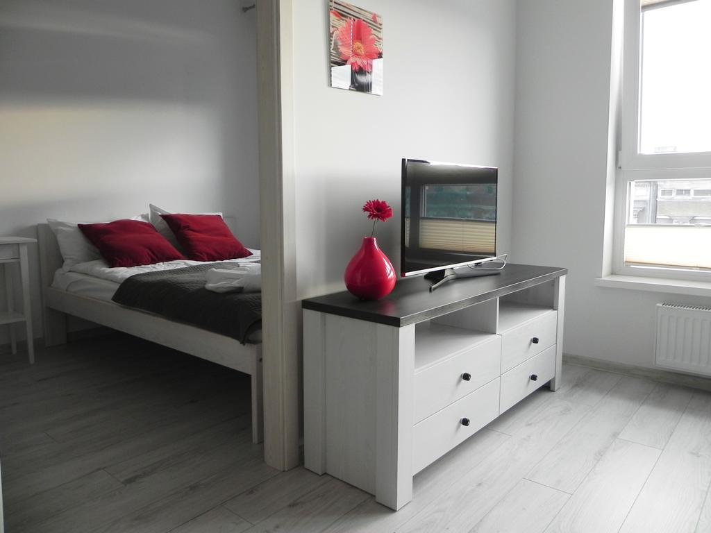 Bedroom Apartments Krzywoustego 14 ชเตชชิน ภายนอก รูปภาพ