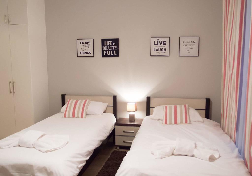 Bedroom Apartments Krzywoustego 14 ชเตชชิน ภายนอก รูปภาพ